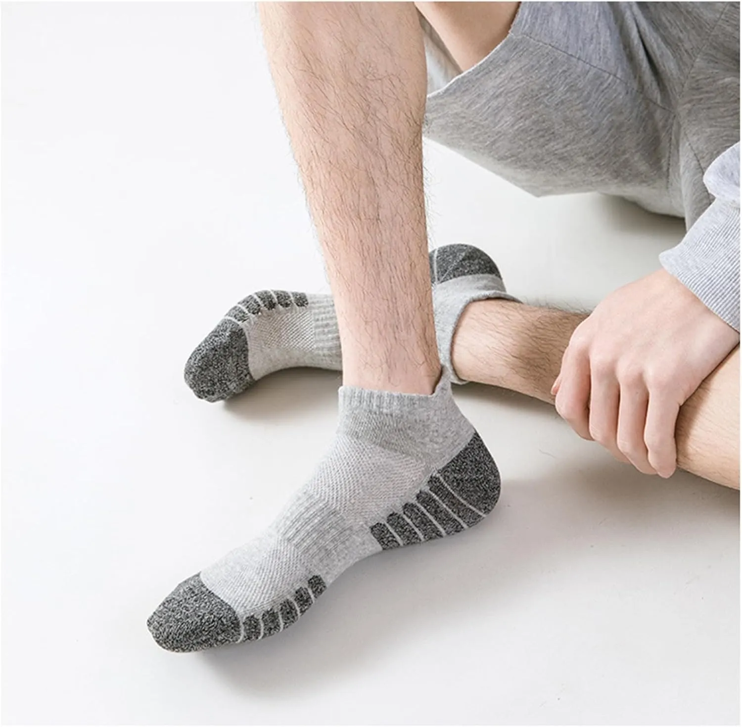 20 Pairs Athletic Ankle Socks for Men Breathable Low Cut Running Socks Cushioned Moisture Wicking for Sport Traveling