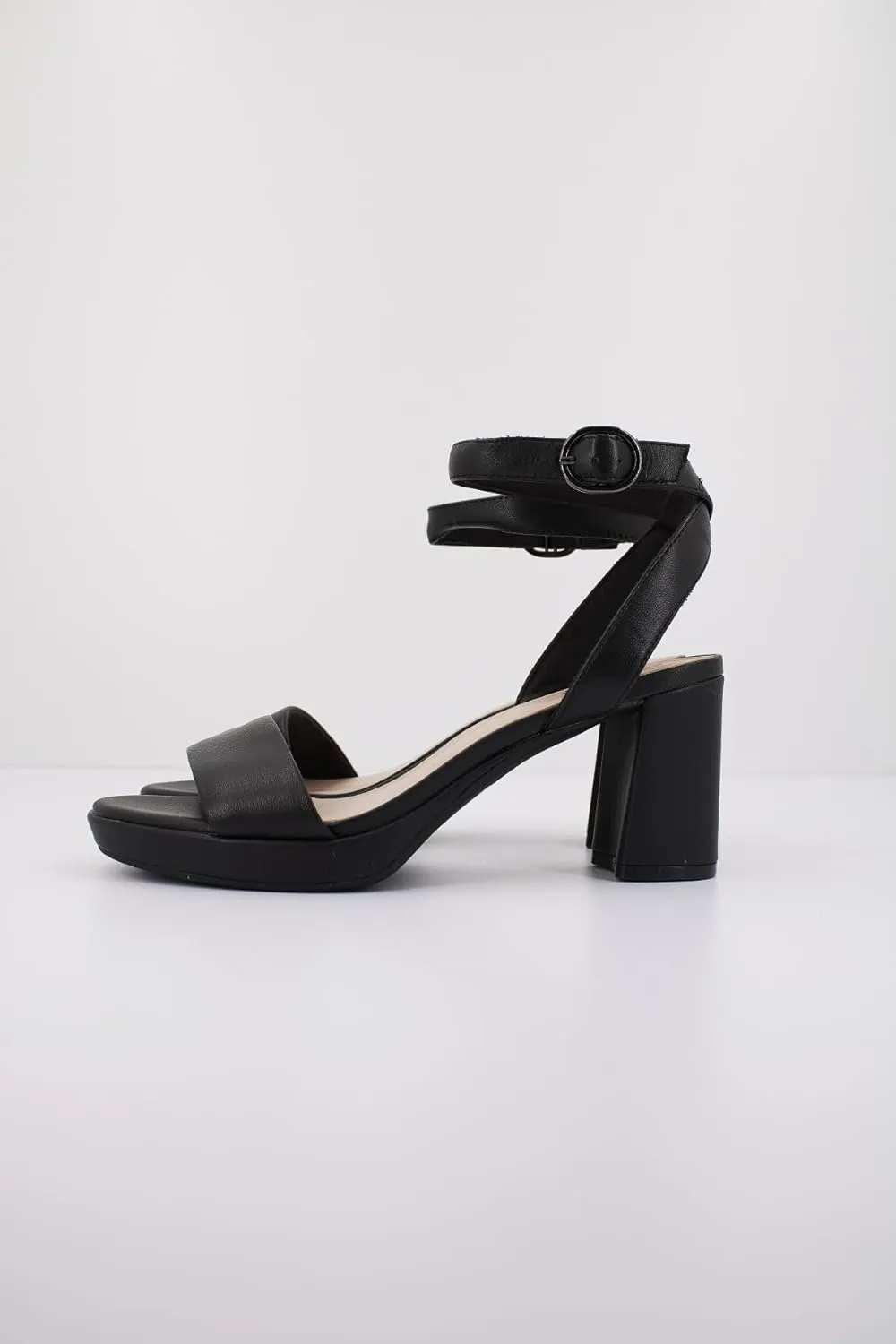 Clarks Women's Ambyrlyn Bay Pump