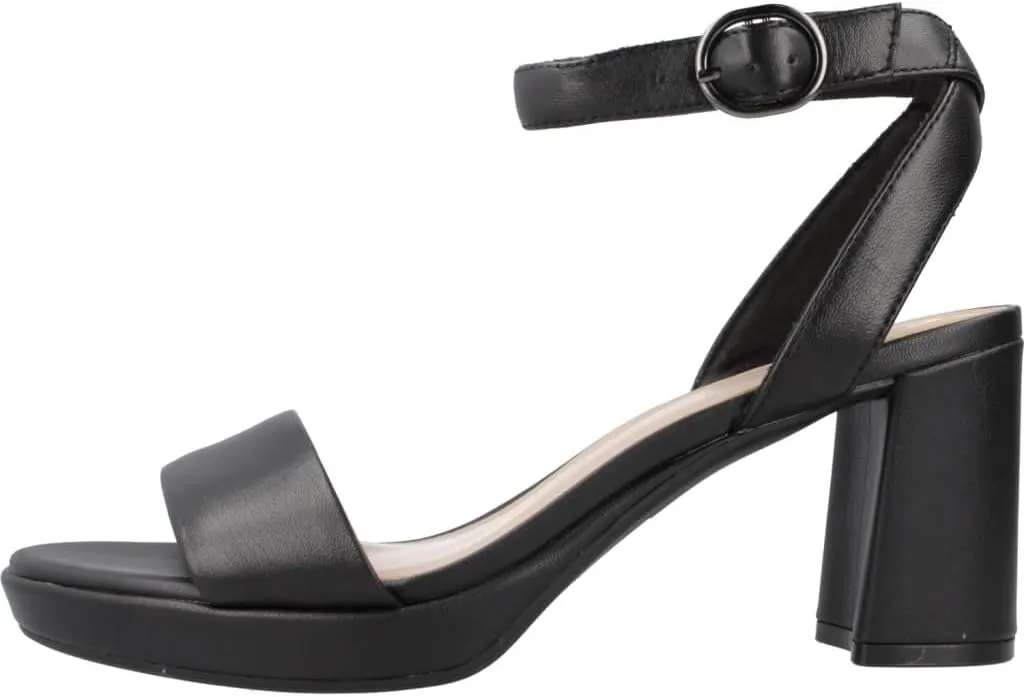 Clarks Women's Ambyrlyn Bay Pump