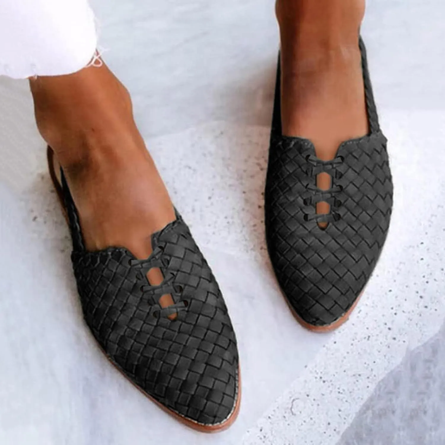 Cutout Sandal for Women Fashion Pointed Toe Closed Toe Weave Strap Buckle Casual Flat Sandalias Summer Comfortable Low Heel Slides Mules Shoes