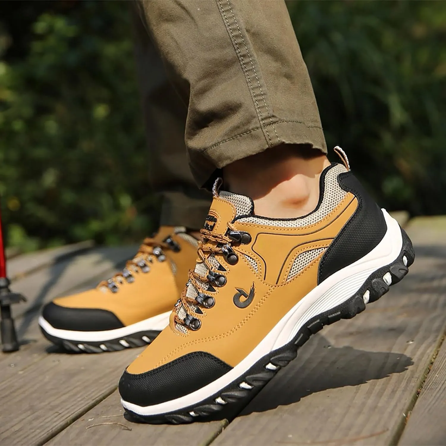 Fashion Men's Outdoor Non Slip Sport Shoes Lace Up Mountaineering Sneakers Sneaker Organizers and Storage Men