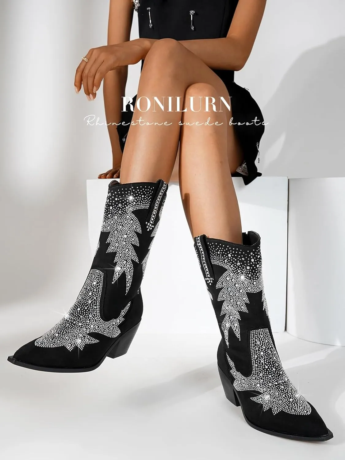 Knee High Cowboy Boots for Women Cowgirl Western Boots Rhinestone Bling Pointed Toe Chunky Heel Pull On Fashion Shoes Tall Black Boot