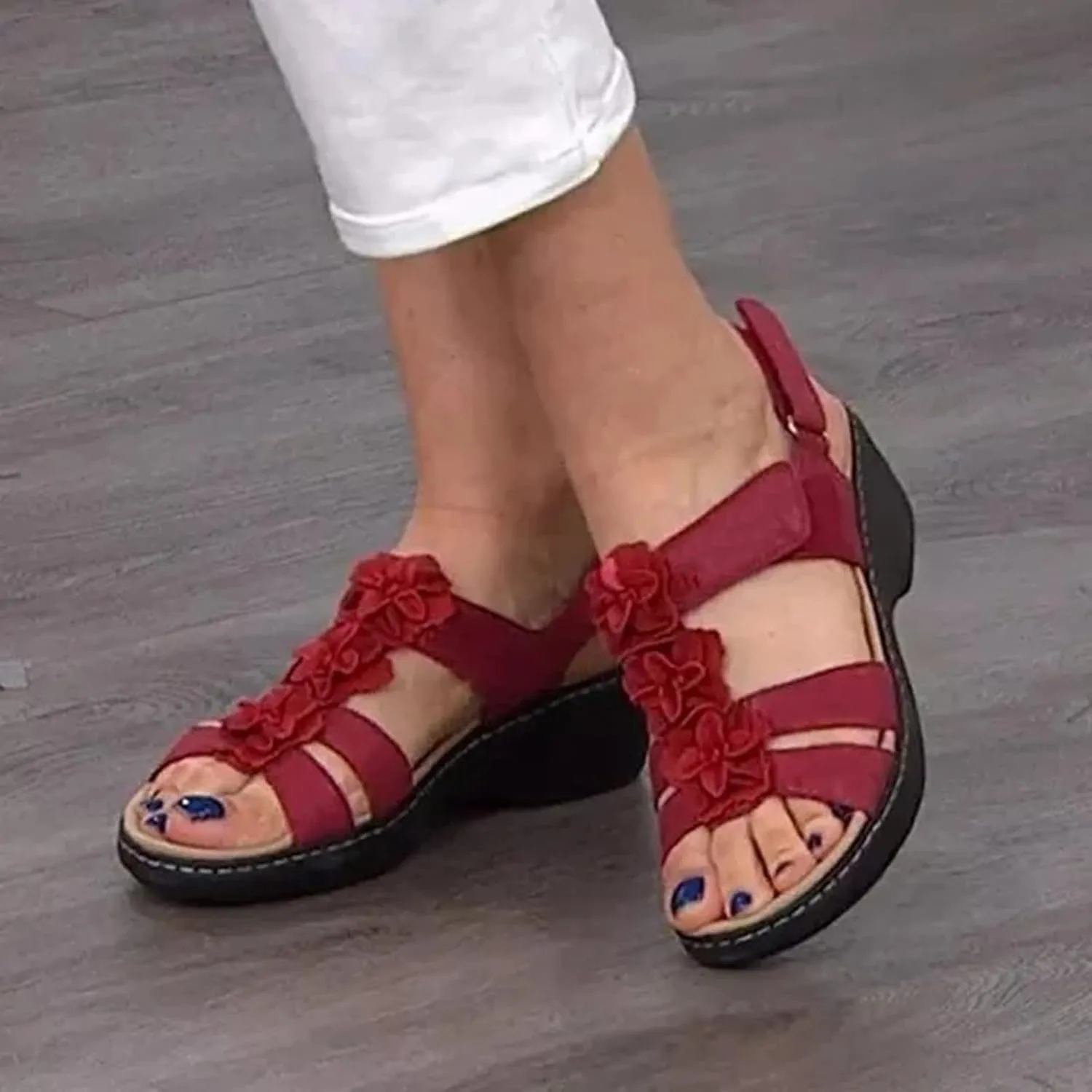 oiangi Wedge Sandals for Women Casual Summer Round Toe Fish Mouth Open Toe Flower Hollow Hook-and-Loop Platform Sandals Comfortable Outdoor Ladies Shoes