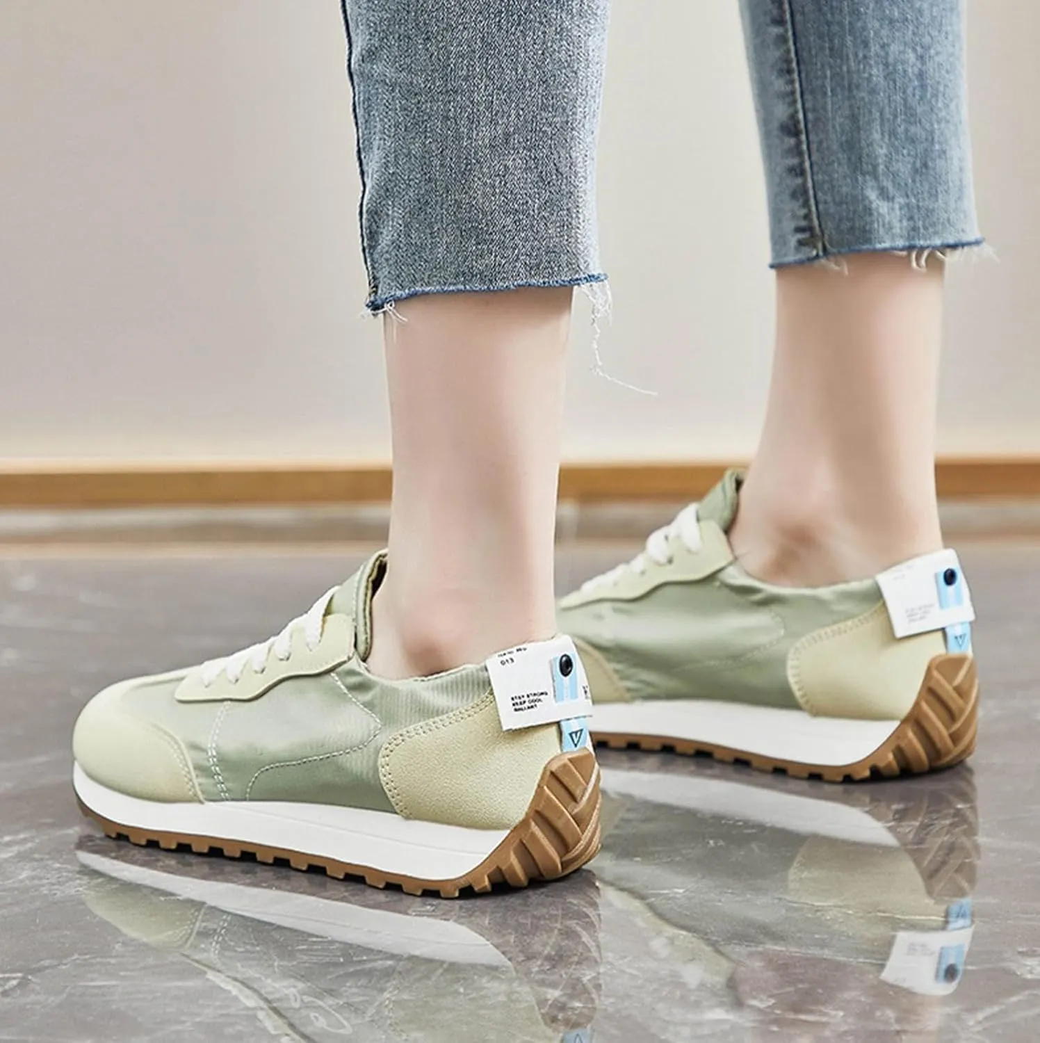 Orthopedic Casual Shoes for Plantar Fasciitis Relief Womens Slip On Walking Sneakers with Arch Support Comfortable Loafers Diabetic Feet