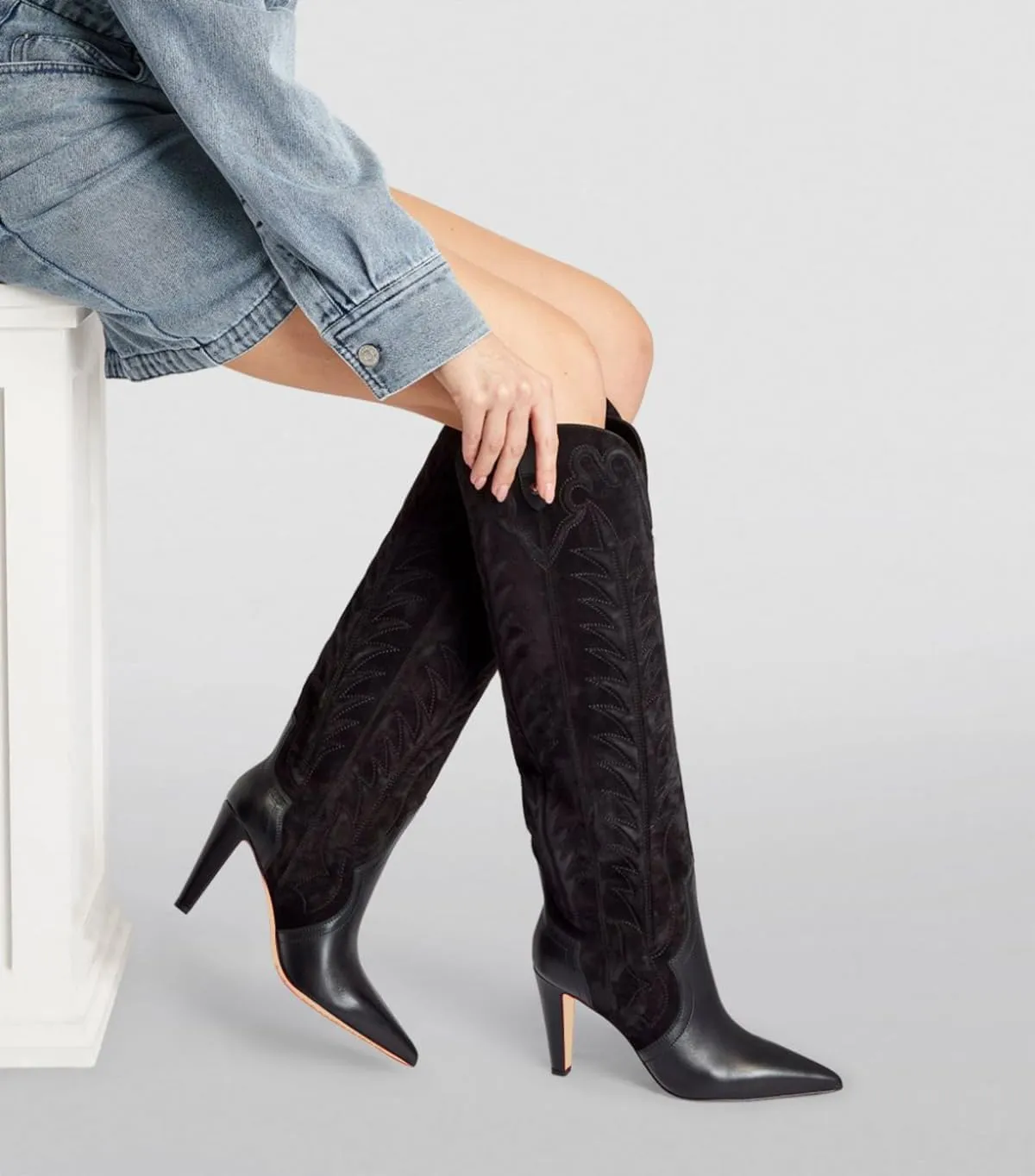 Women's Embroidered Knee High Boots Suede Block High Heel Western Cowboy Long Booties Pointed Toe Pull On Riding Boots for Women Ladies Fahion Dress Tall Boots