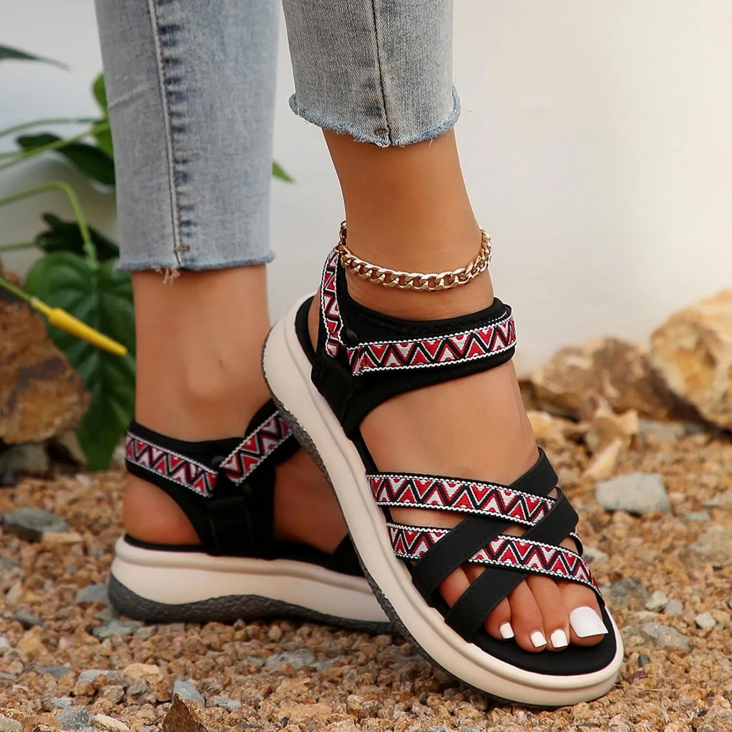 Women's Summer Ethnic Style Sandals Large Size Casual Fashion Sandals Wearable Thick Bottom Slope Heel Sandals