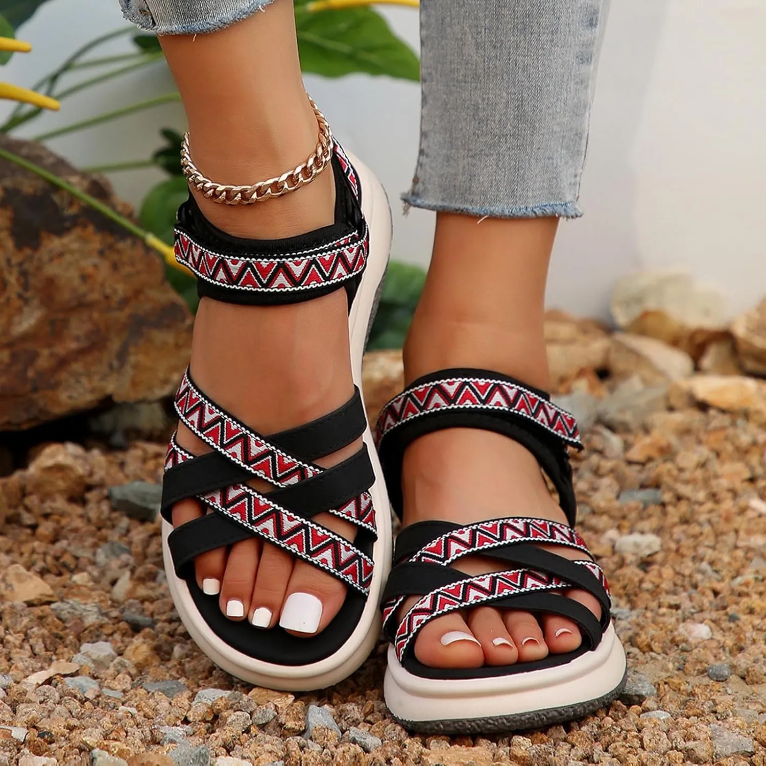Women's Summer Ethnic Style Sandals Large Size Casual Fashion Sandals Wearable Thick Bottom Slope Heel Sandals