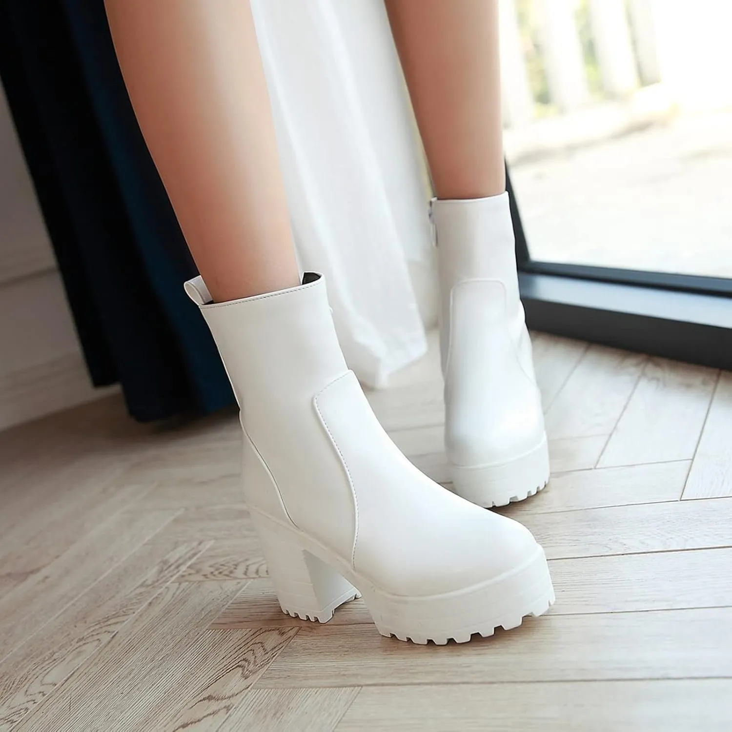 Yck-SAiWed Winter Platform Boots for Women Fashion Lug Sole Ankle Boots Dressy Round Toe Chunky Block Heel Go Go Boots with Side Zipper